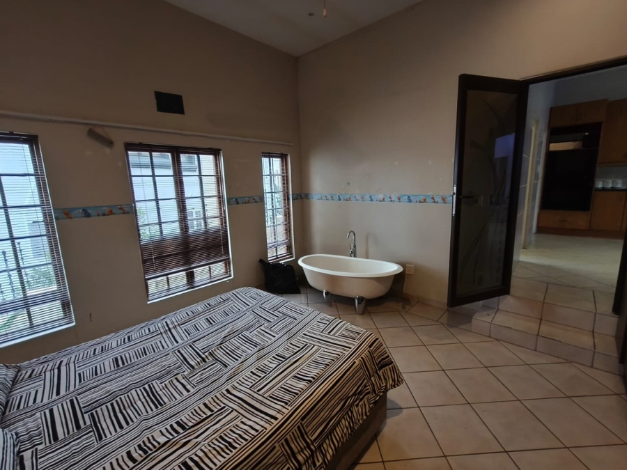 4 Bedroom Property for Sale in Cashan North West